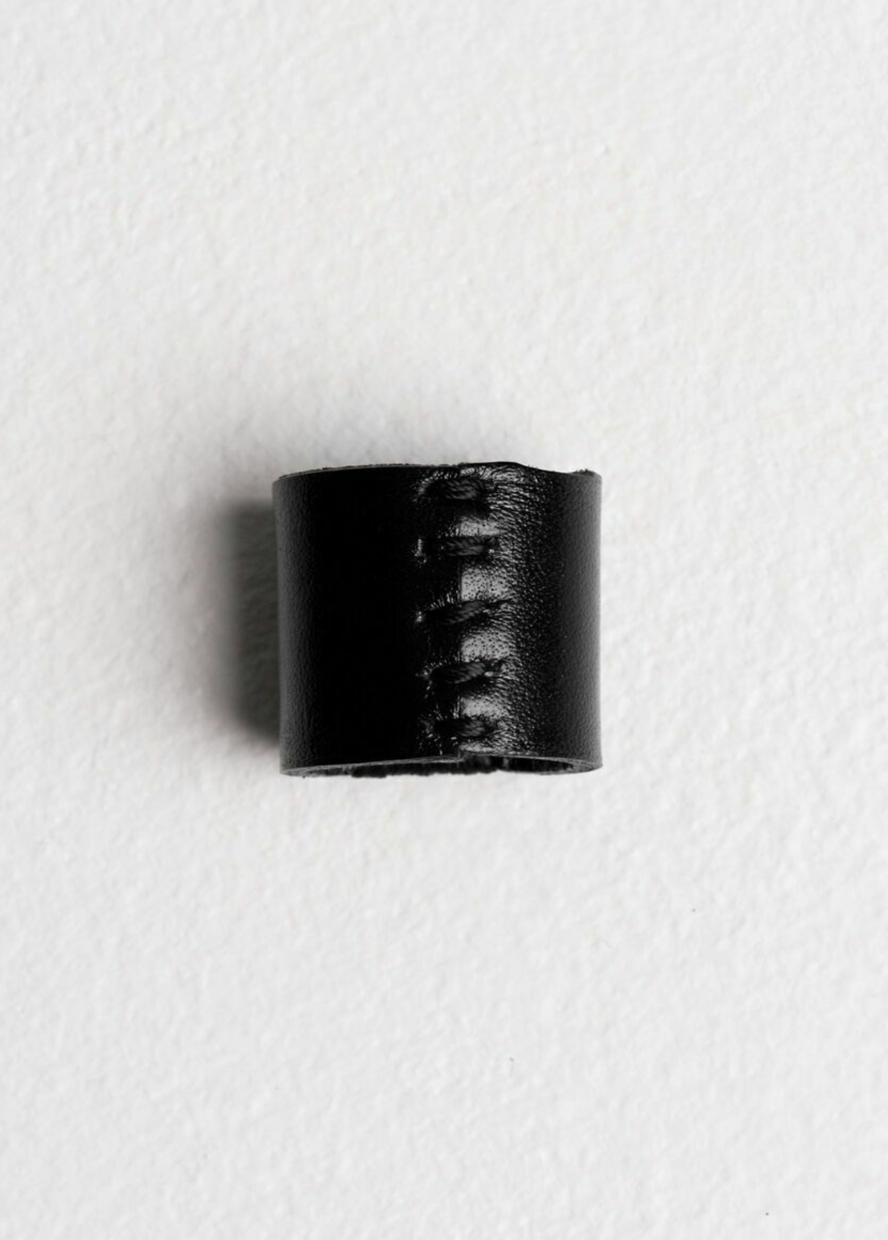 Seamed leather ring