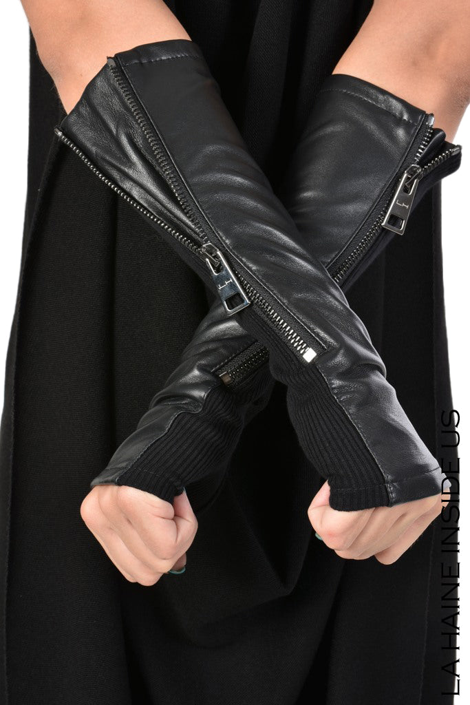 Stretch leather fingerless gloves