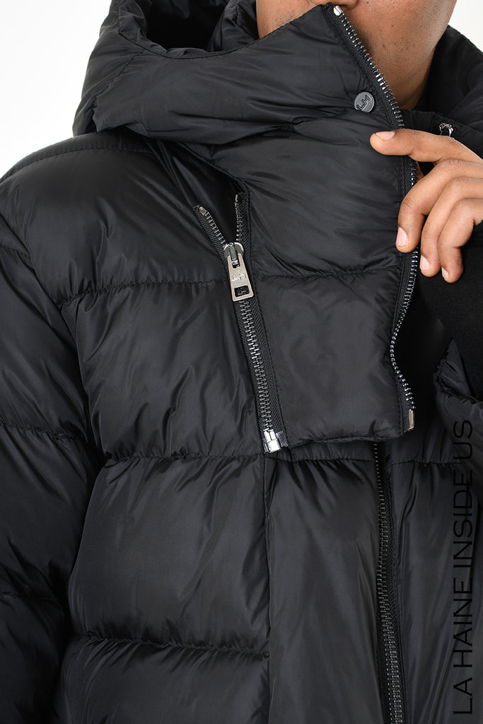 Hooded puffer coat